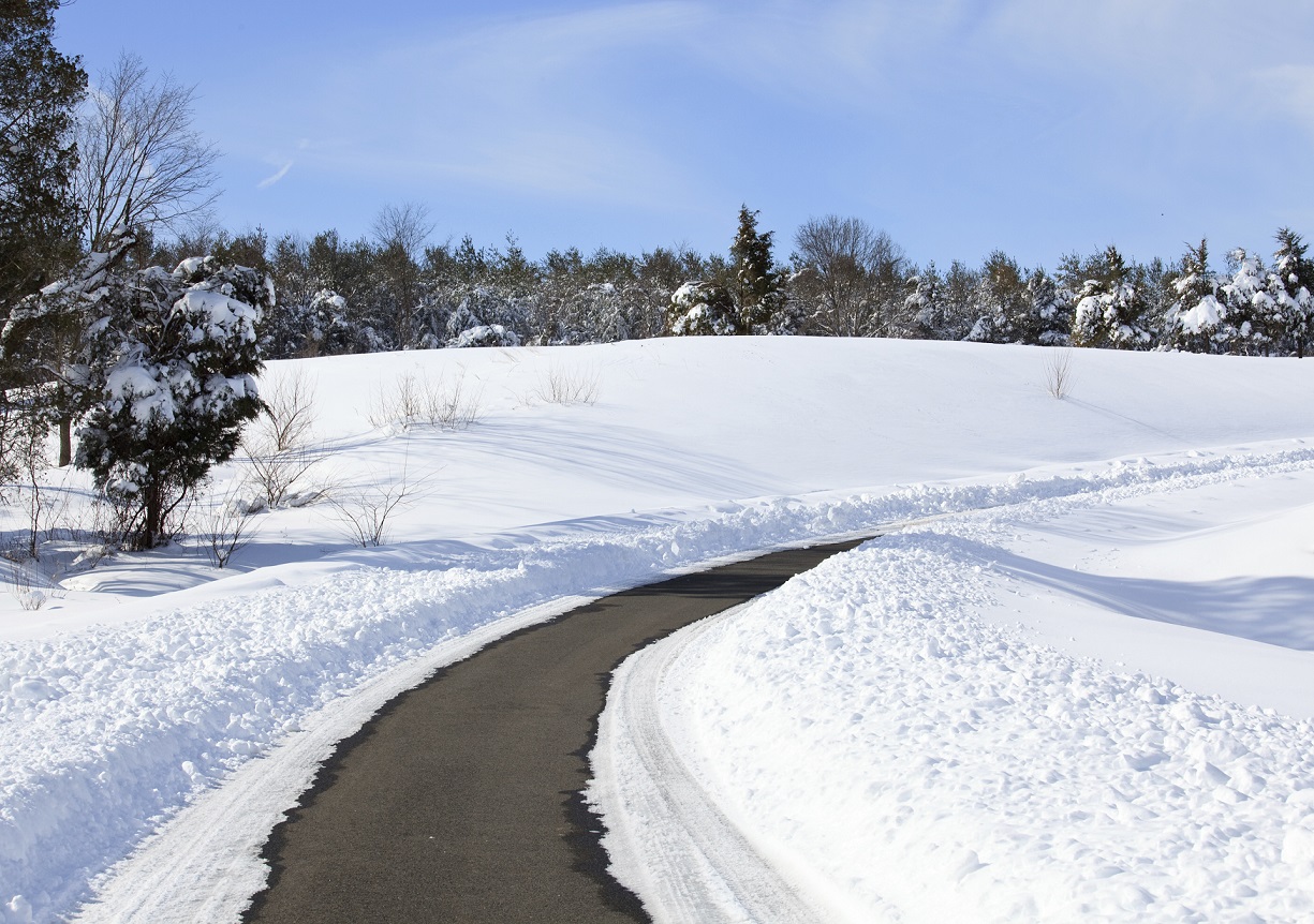Δρόμος χωρίς χιόνι